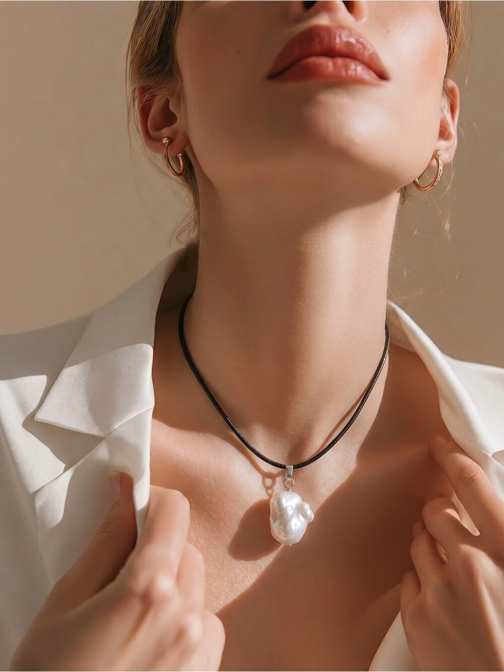 Baroque South Sea pearl pendant necklace in Sterling Silver